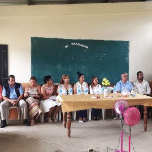 ayudando-escuela-manabi