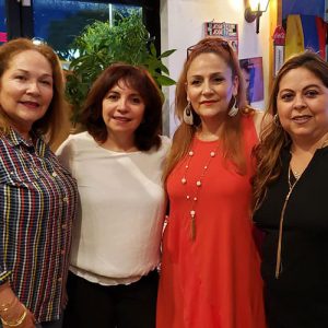 todos-disfrutando-cumpleanos-martha-vega